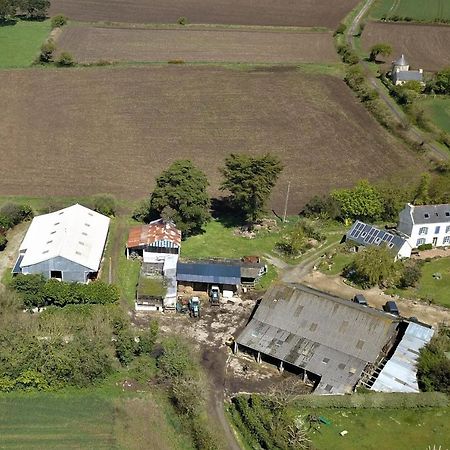 Les Chambres D'Hotes Du Cosquer Beuzec-Cap-Sizun Exteriör bild