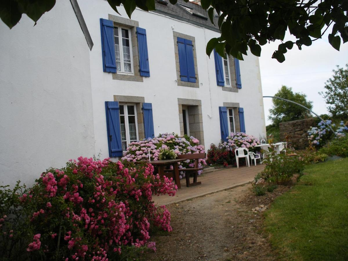 Les Chambres D'Hotes Du Cosquer Beuzec-Cap-Sizun Exteriör bild
